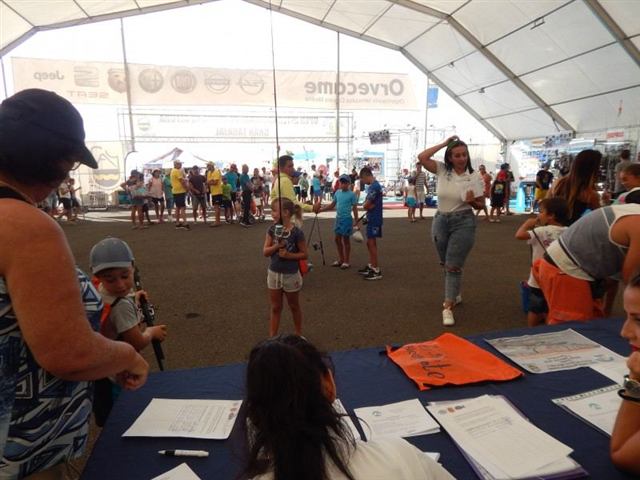 Los más peques también saben pescar — pesca infantil 2026